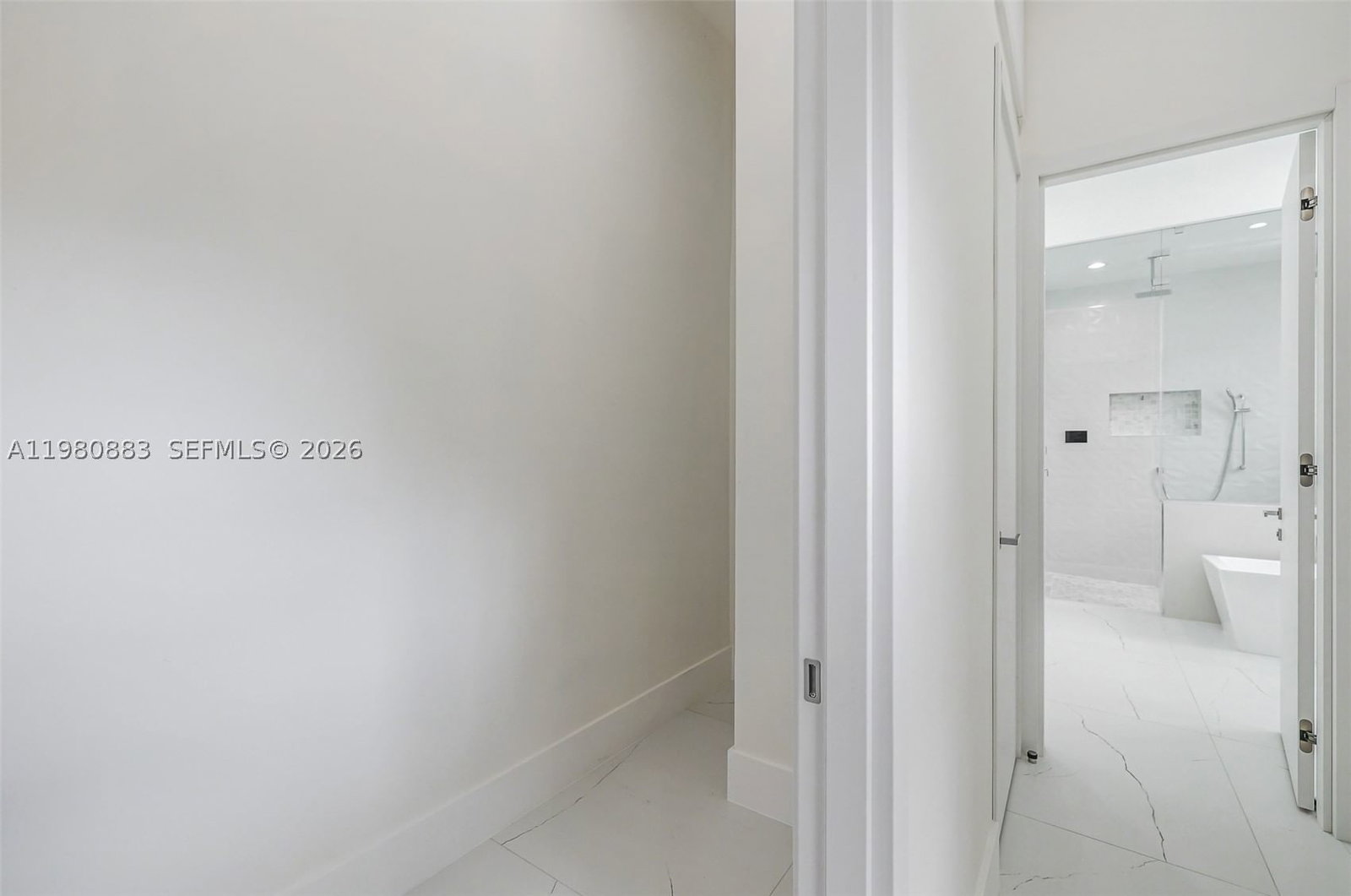 Real estate property located at 11780 8th Ave, Miami-dade, Griffing Biscayne Park Es, Biscayne Park, FL