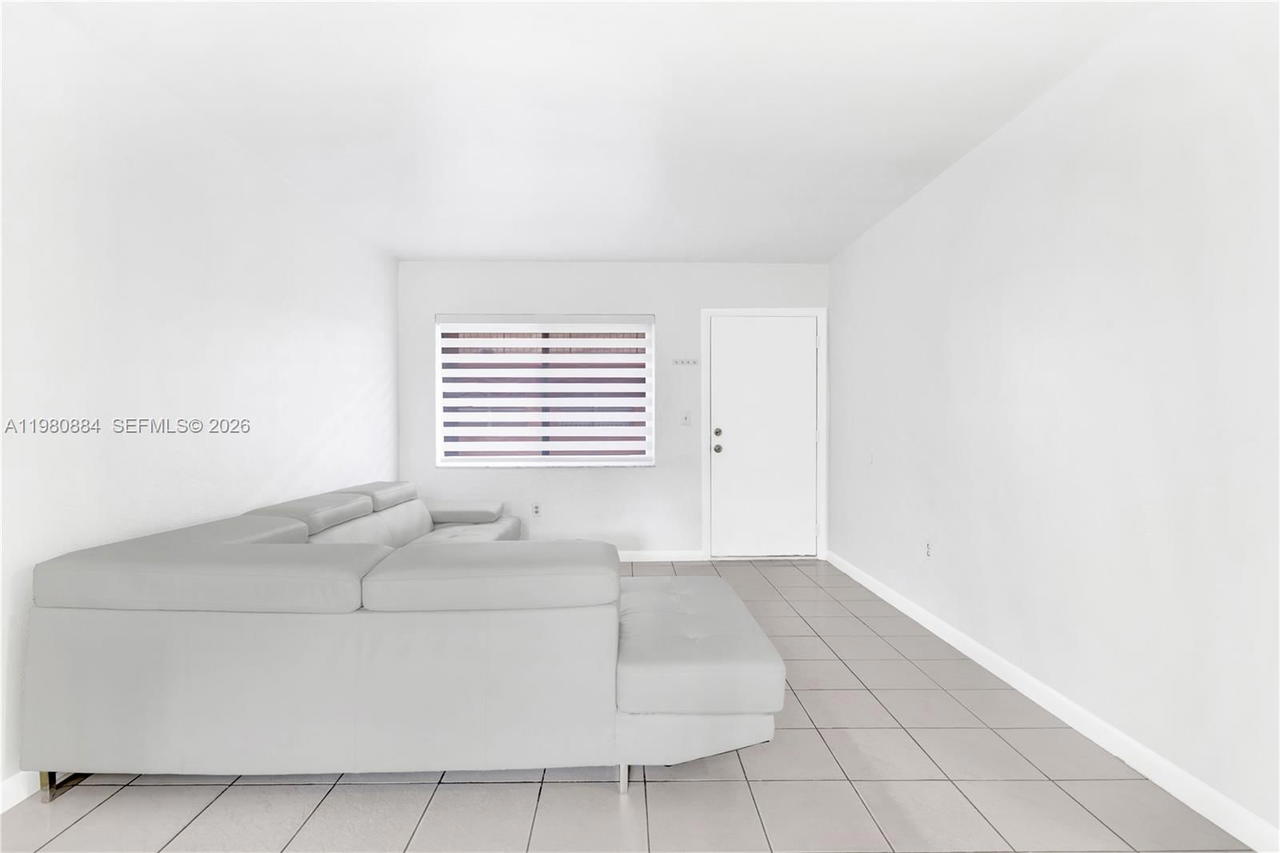 Real estate property located at 1281 29th St #6, Miami-dade, Calumet Condo, Hialeah, FL