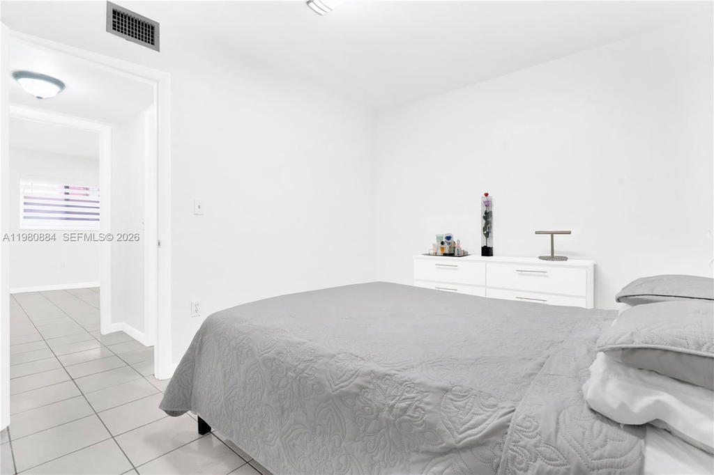 Real estate property located at 1281 29th St #6, Miami-dade, Calumet Condo, Hialeah, FL