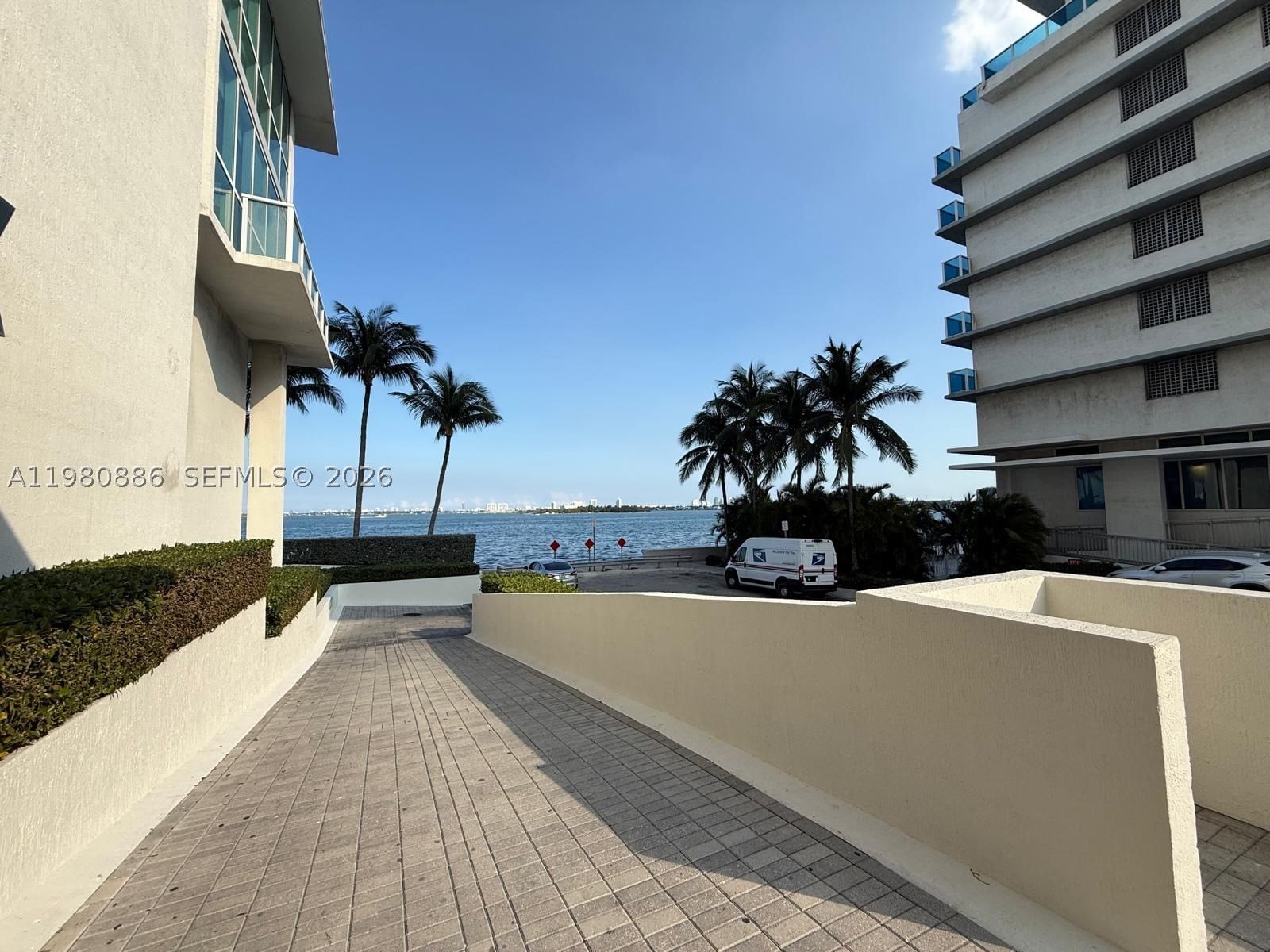 Real estate property located at 665 25th St #2102, Miami-dade, Onyx On The Bay Condo, Miami, FL