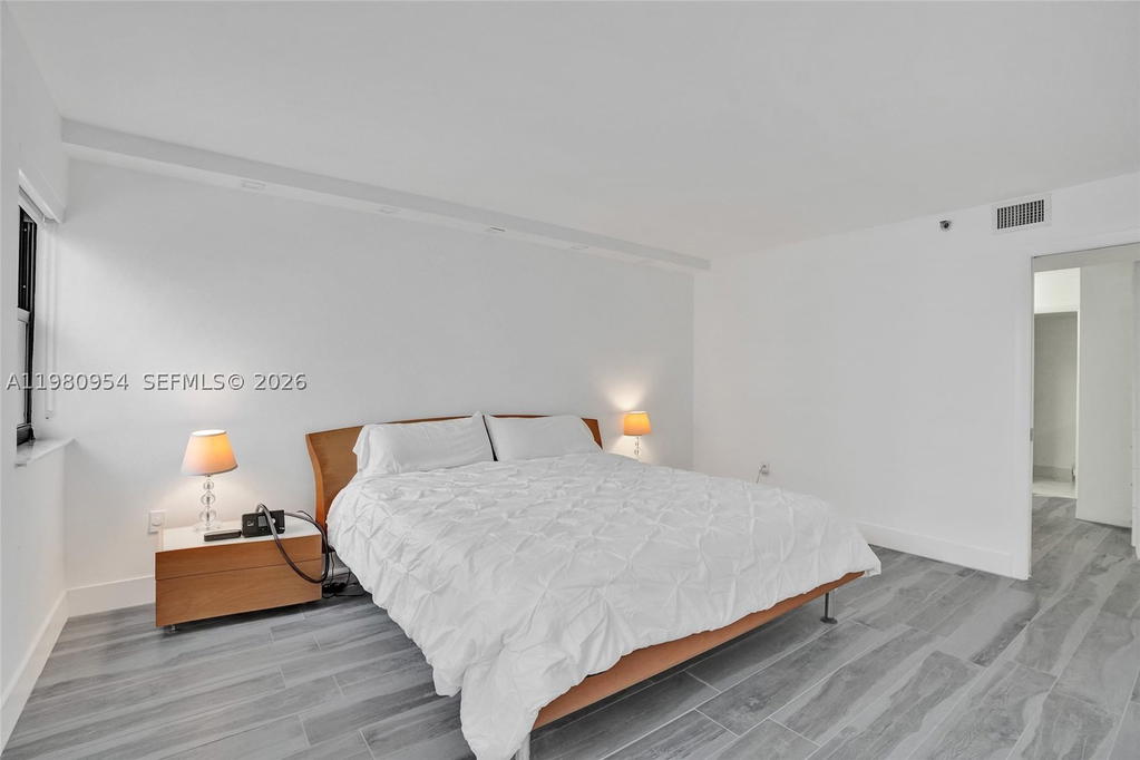 Real estate property located at 1201 Ocean Dr #1407S, Broward, Summit Condo, Hollywood, FL