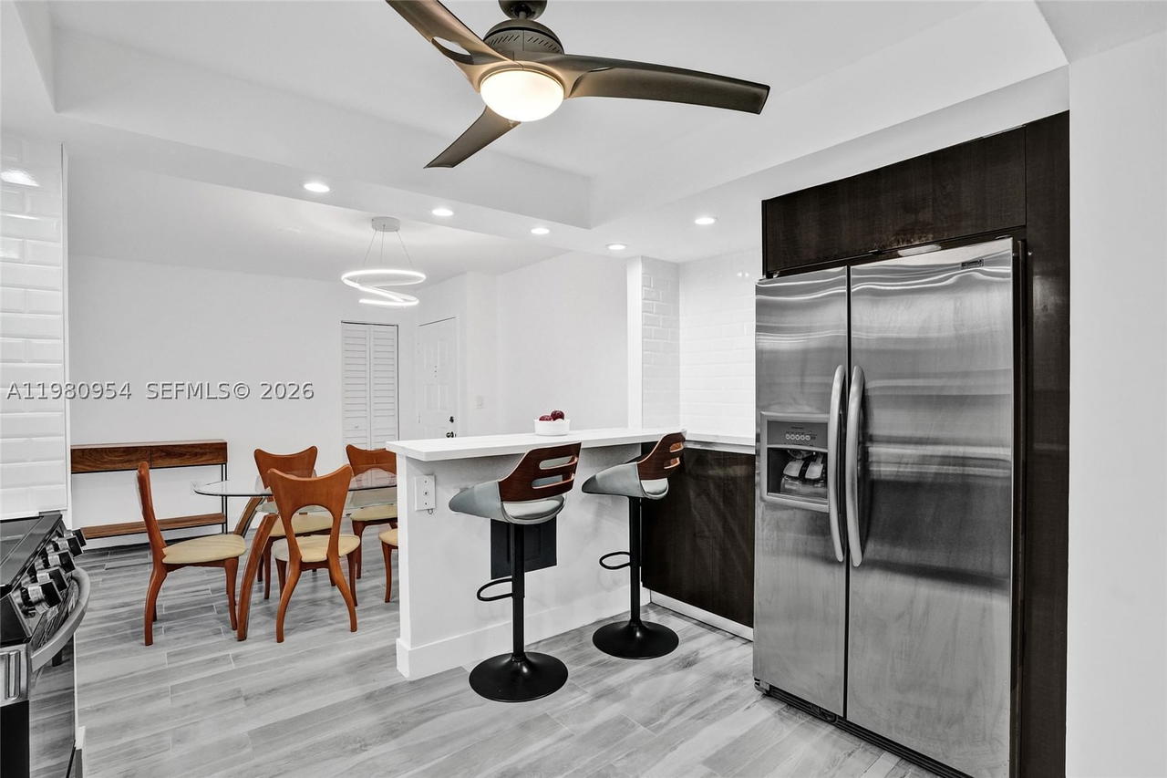 Real estate property located at 1201 Ocean Dr #1407S, Broward, Summit Condo, Hollywood, FL