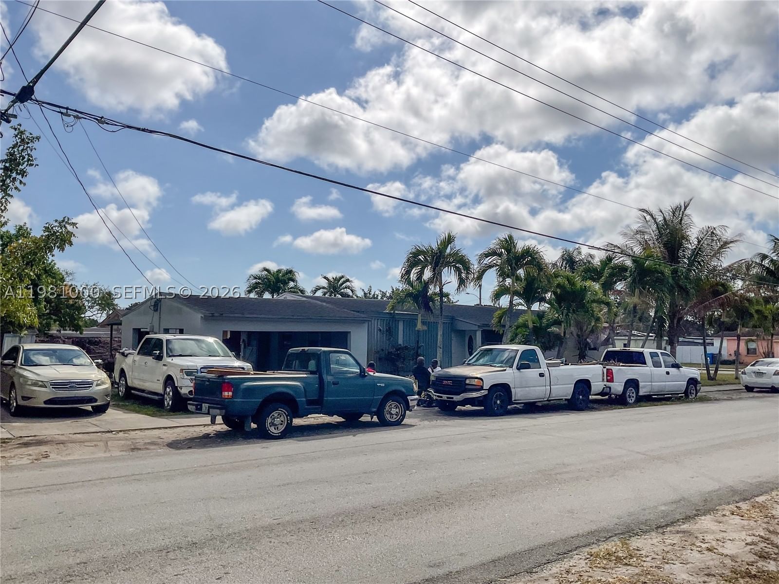 Real estate property located at 2515 44th Ave, Broward, Hyde Park First Sec, West Park, FL