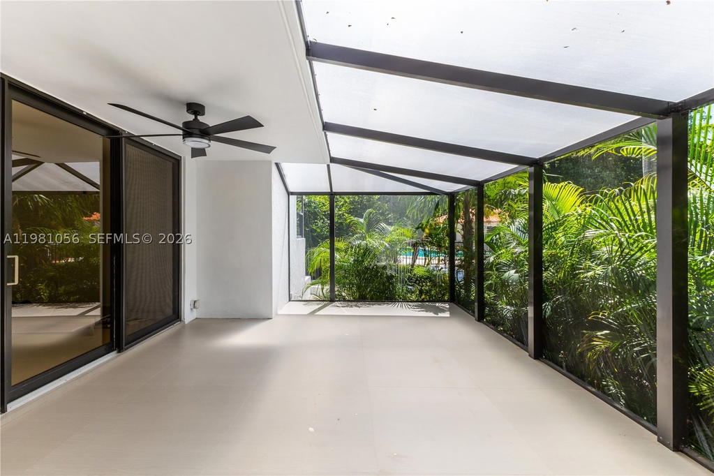 Real estate property located at 101 Ocean Lane Dr #1013, Miami-dade, Ocean Village Condo, Key Biscayne, FL