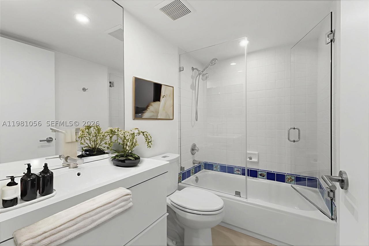 Real estate property located at 101 Ocean Lane Dr #1013, Miami-dade, Ocean Village Condo, Key Biscayne, FL