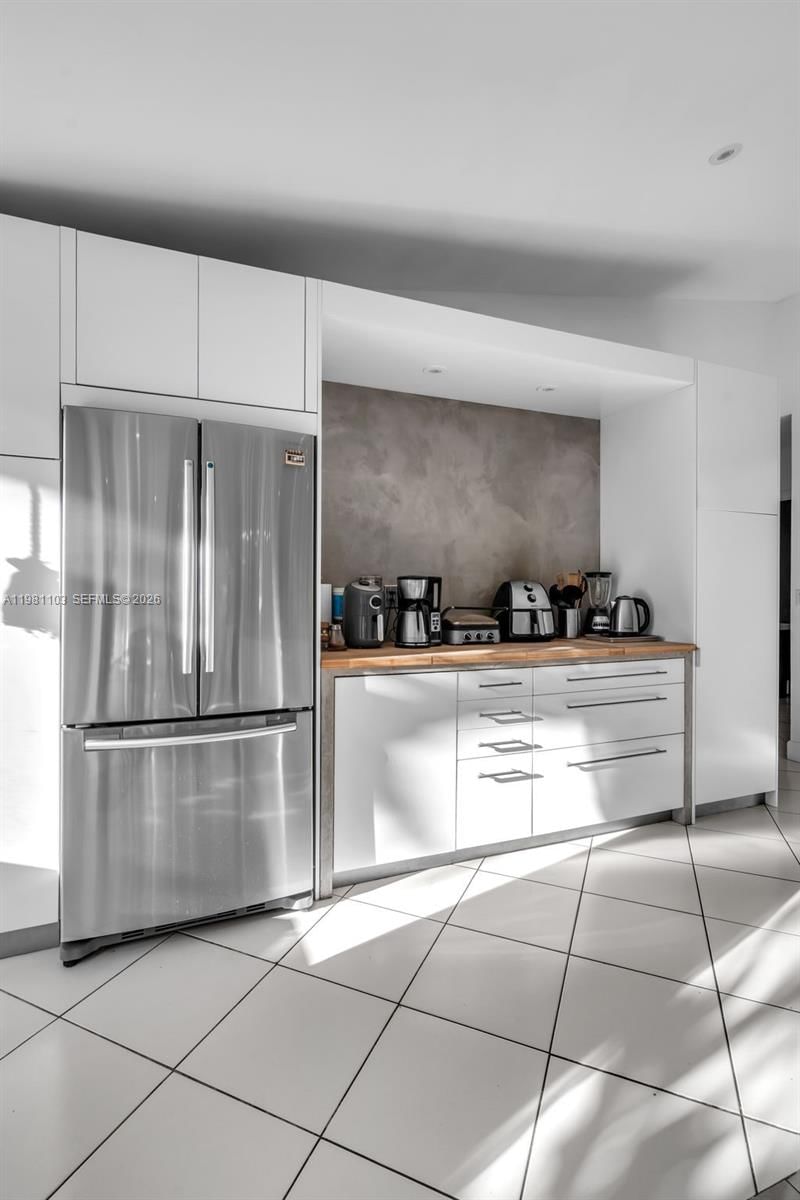 Real estate property located at 11262 59th Ter, Miami-dade, Doral Isles Cayman, Doral, FL