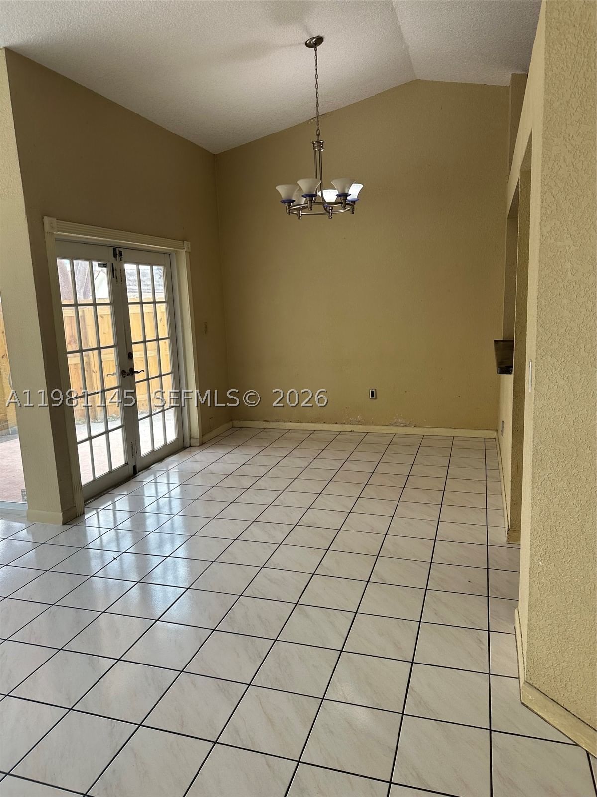 Real estate property located at 5861 152nd Ct, Miami-dade, Westwind Lakes Sec 5, Miami, FL