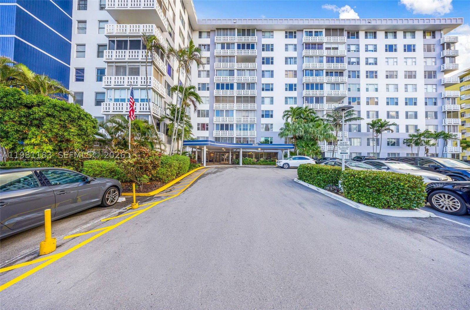 Real estate property located at 4350 Hillcrest Dr #200, Broward, Hillcrest East No 22 Cond, Hollywood, FL