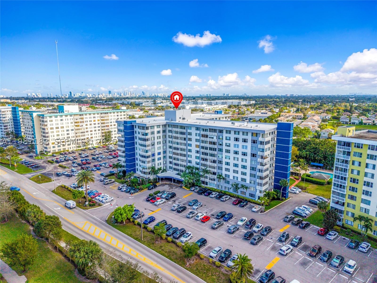 Real estate property located at 4350 Hillcrest Dr #200, Broward, Hillcrest East No 22 Cond, Hollywood, FL