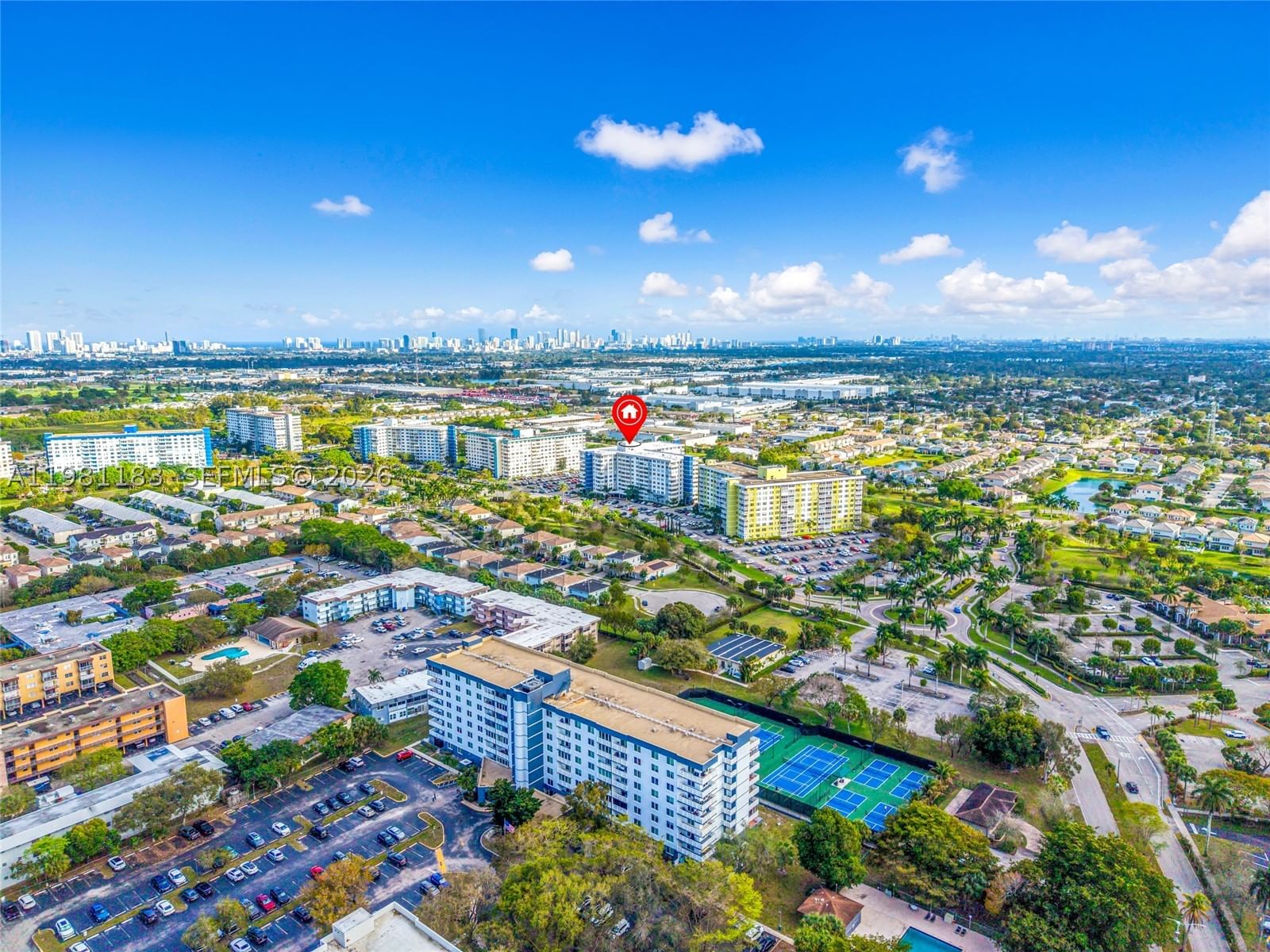 Real estate property located at 4350 Hillcrest Dr #200, Broward, Hillcrest East No 22 Cond, Hollywood, FL