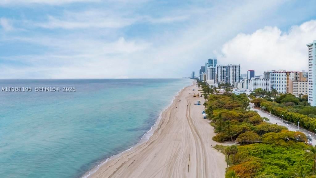 Real estate property located at 901 Surf Rd #408, Broward, Andoric Apts Co-op, Hollywood, FL