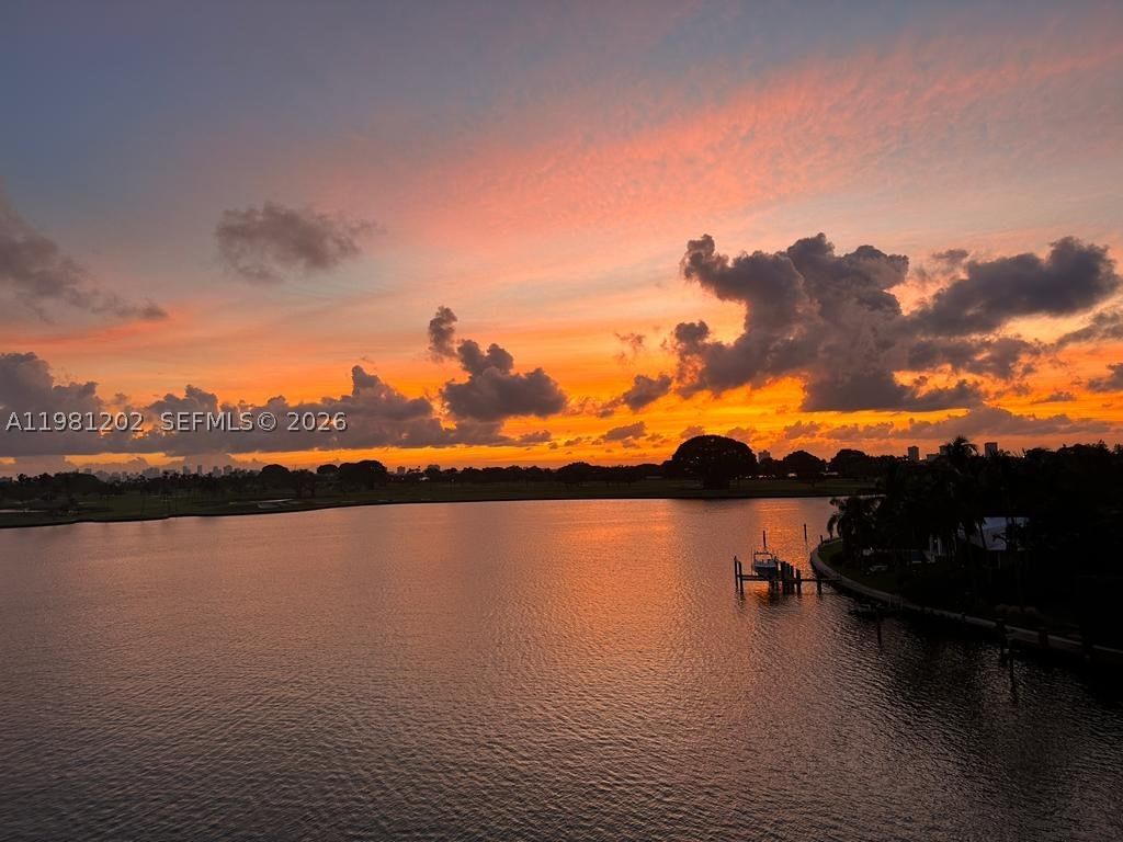 Real estate property located at 9350 Bay Harbor Dr #5C, Miami-dade, 9350 Condo Of Bay Harbor, Bay Harbor Islands, FL