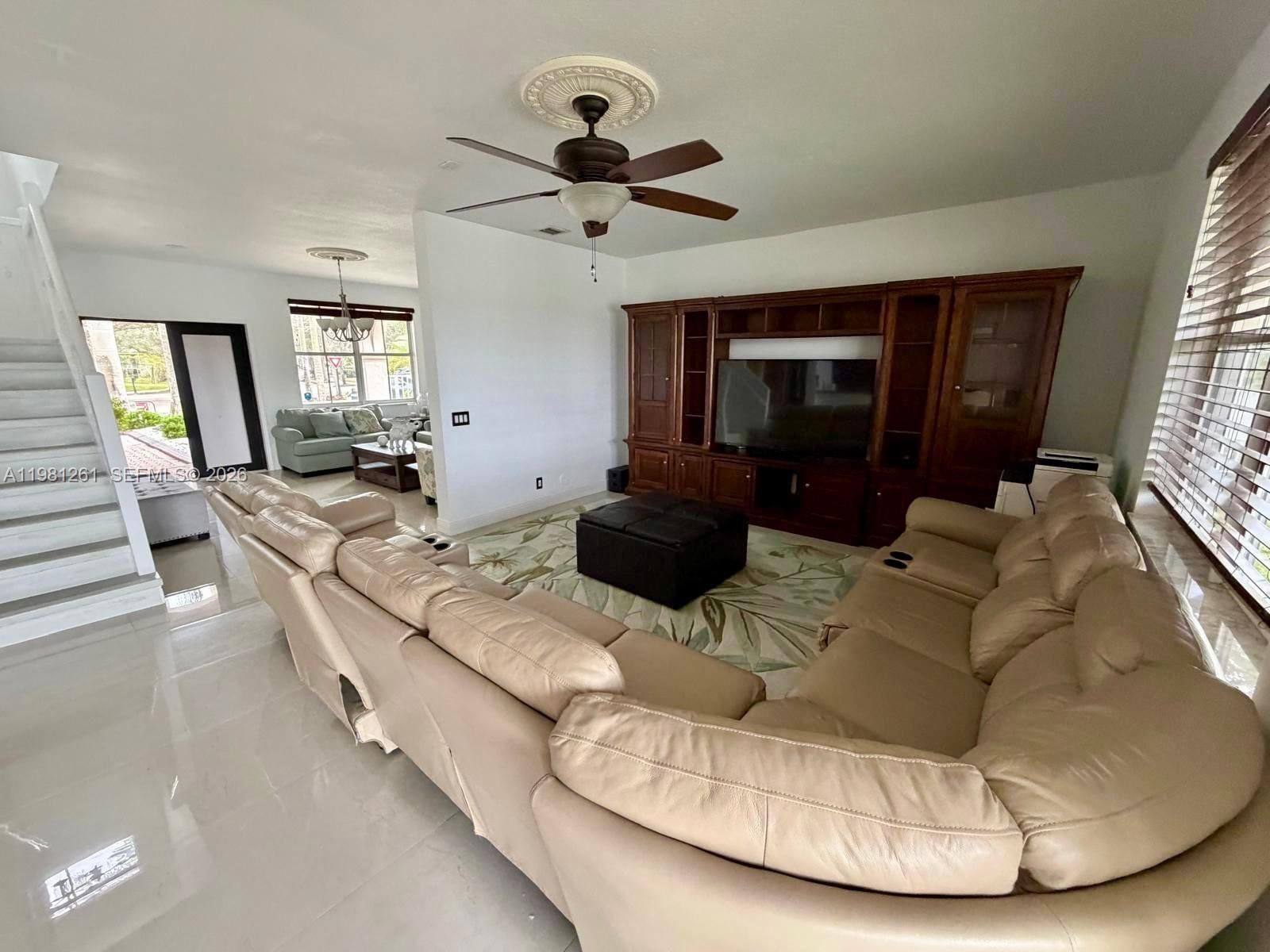 Real estate property located at 663 Live Oak Ln, Broward, Sector 2-parcels 12 13 14, Weston, FL