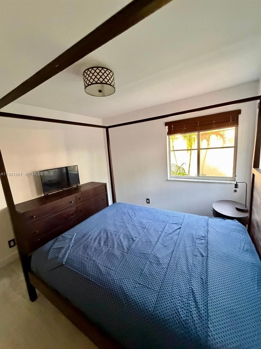 Real estate property located at 663 Live Oak Ln, Broward, Sector 2-parcels 12 13 14, Weston, FL