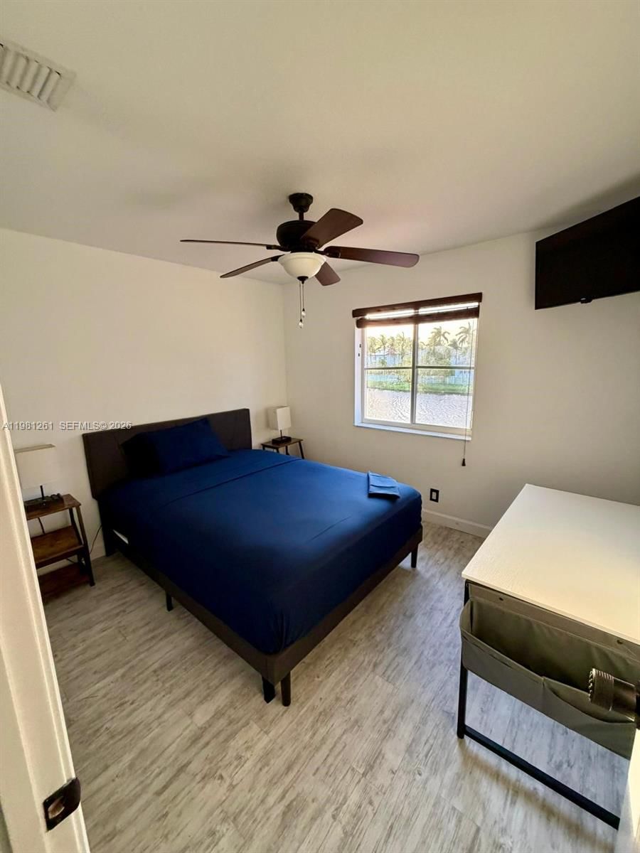 Real estate property located at 663 Live Oak Ln, Broward, Sector 2-parcels 12 13 14, Weston, FL