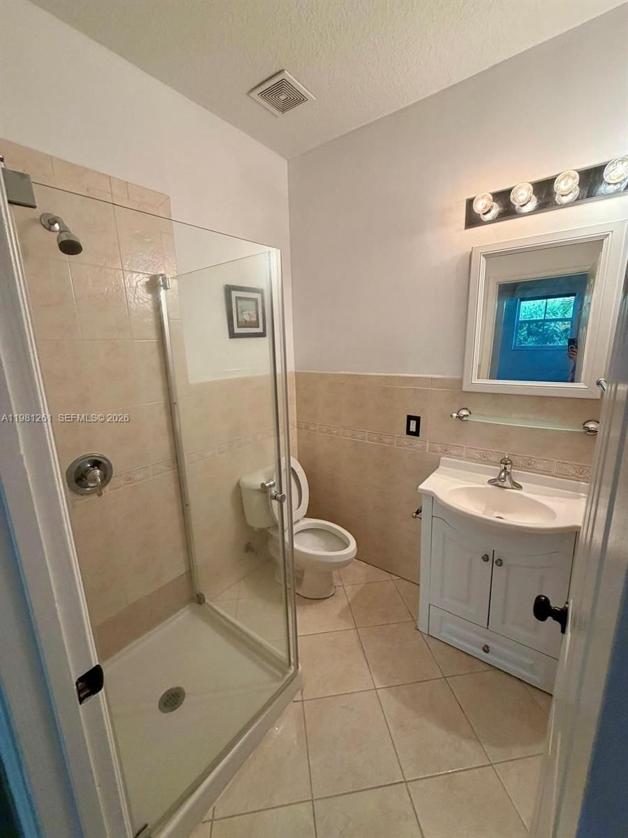 Real estate property located at 663 Live Oak Ln, Broward, Sector 2-parcels 12 13 14, Weston, FL