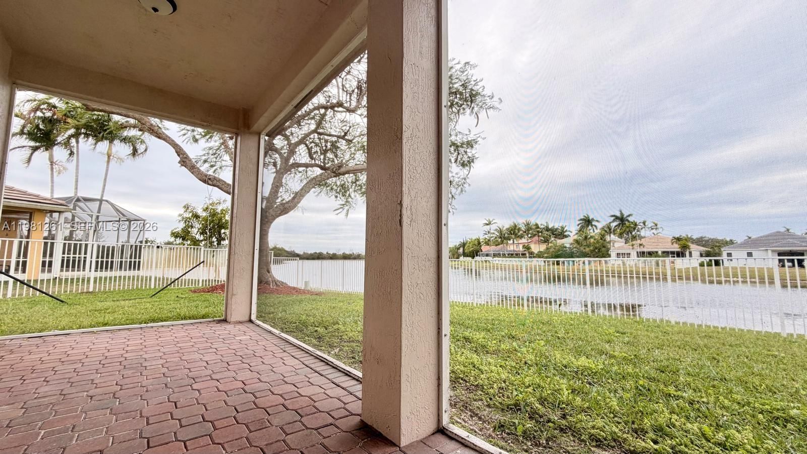 Real estate property located at 663 Live Oak Ln, Broward, Sector 2-parcels 12 13 14, Weston, FL