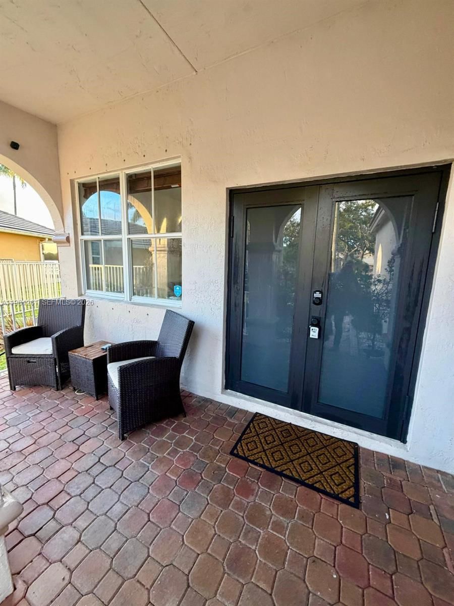 Real estate property located at 663 Live Oak Ln, Broward, Sector 2-parcels 12 13 14, Weston, FL