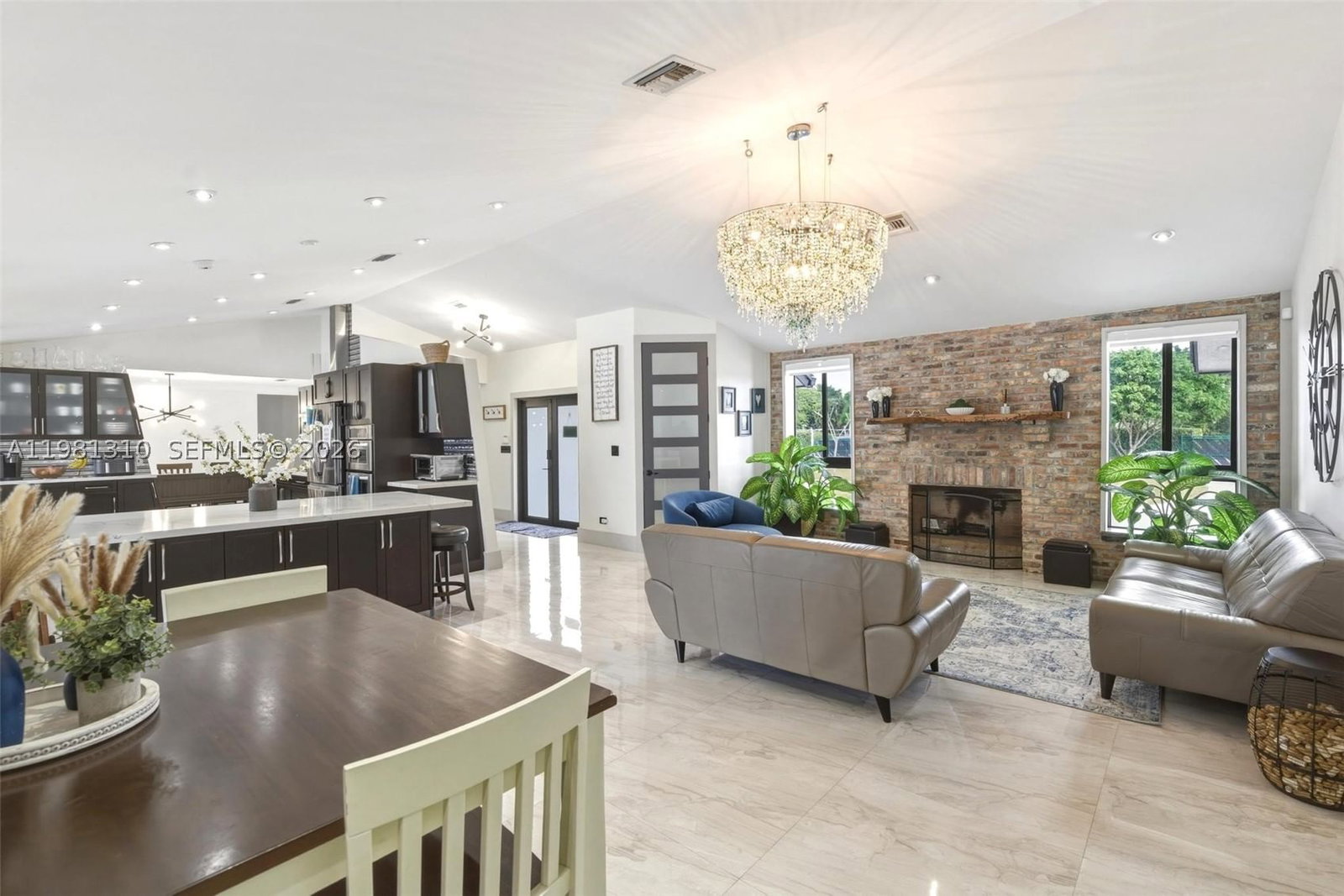 Real estate property located at 23140 187th Ave, Miami-dade, Redlands, Miami, FL