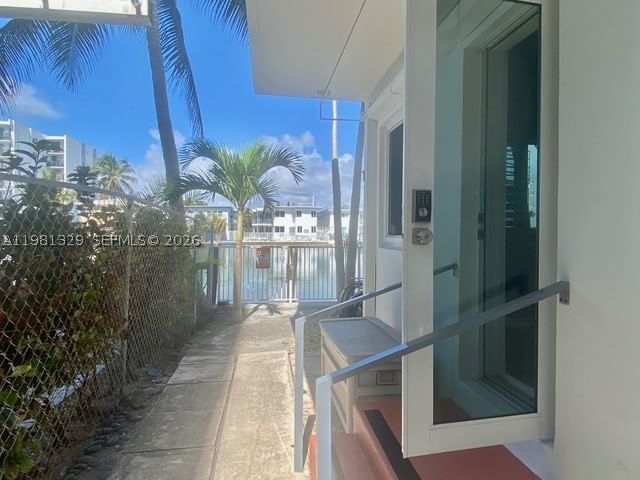 Real estate property located at 8040 Tatum Waterway Dr #5, Miami-dade, Creek Club # 3 Condo, Miami Beach, FL
