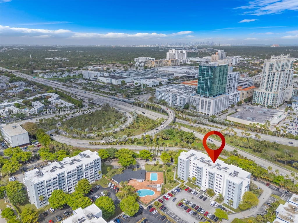 Real estate property located at 9001 77th Ave C805, Miami-dade, Dadeland Place Condo, Miami, FL