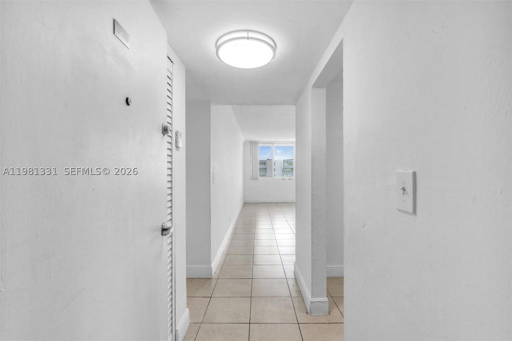 Real estate property located at 9001 77th Ave C805, Miami-dade, Dadeland Place Condo, Miami, FL