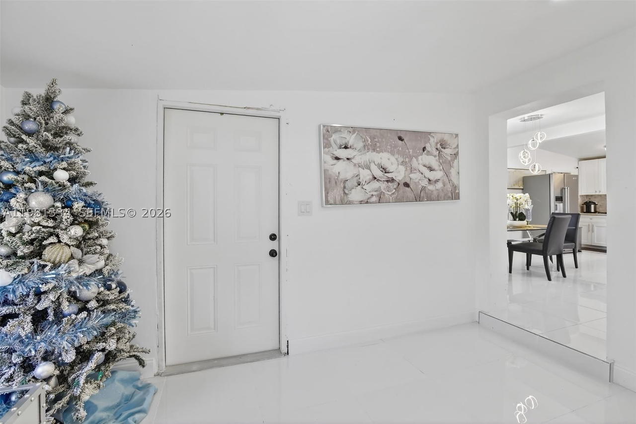 Real estate property located at 3220 2nd St, Broward, Broward Manor, Lauderhill, FL