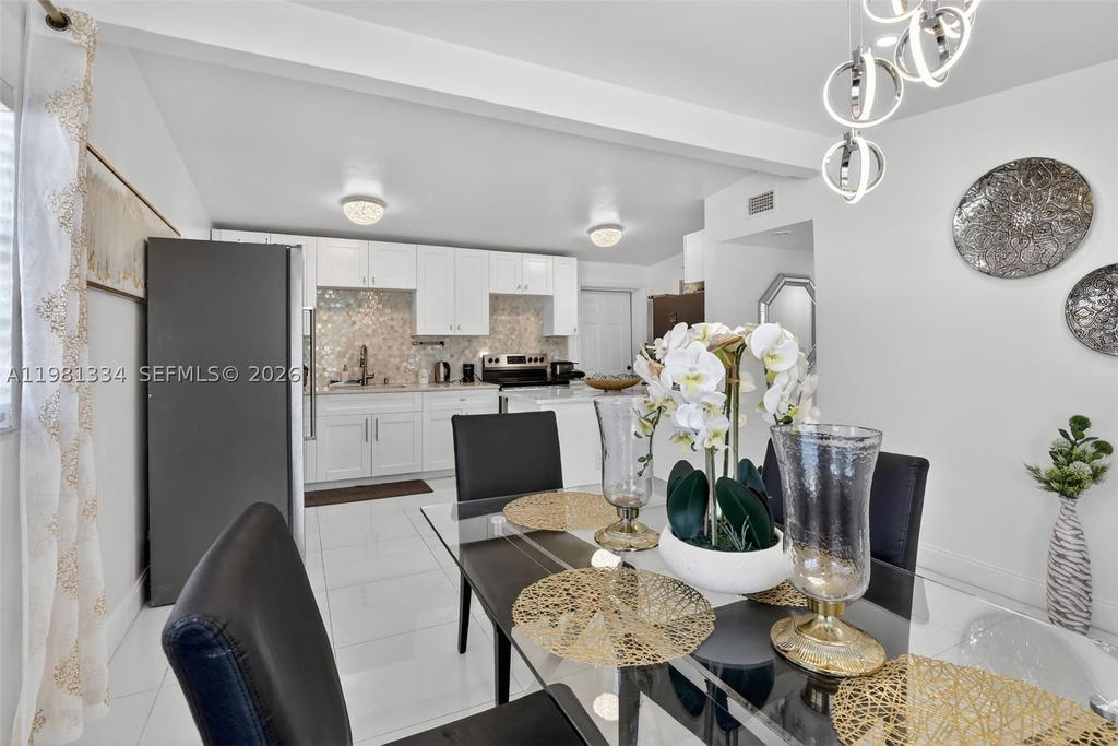 Real estate property located at 3220 2nd St, Broward, Broward Manor, Lauderhill, FL