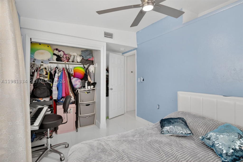 Real estate property located at 3220 2nd St, Broward, Broward Manor, Lauderhill, FL