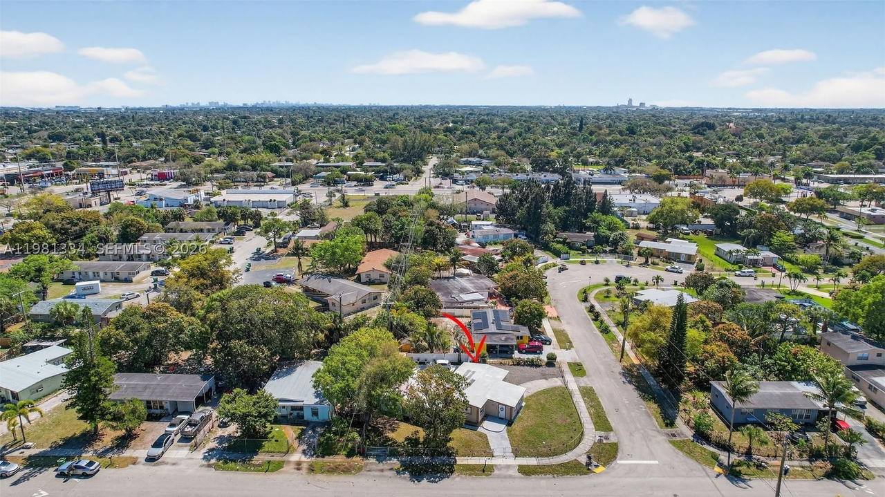 Real estate property located at 3220 2nd St, Broward, Broward Manor, Lauderhill, FL