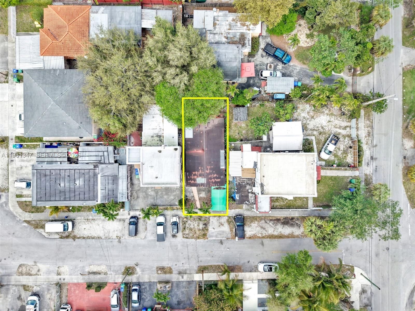 Real estate property located at 2415 15th St, Miami-dade, Kays Grove, Miami, FL