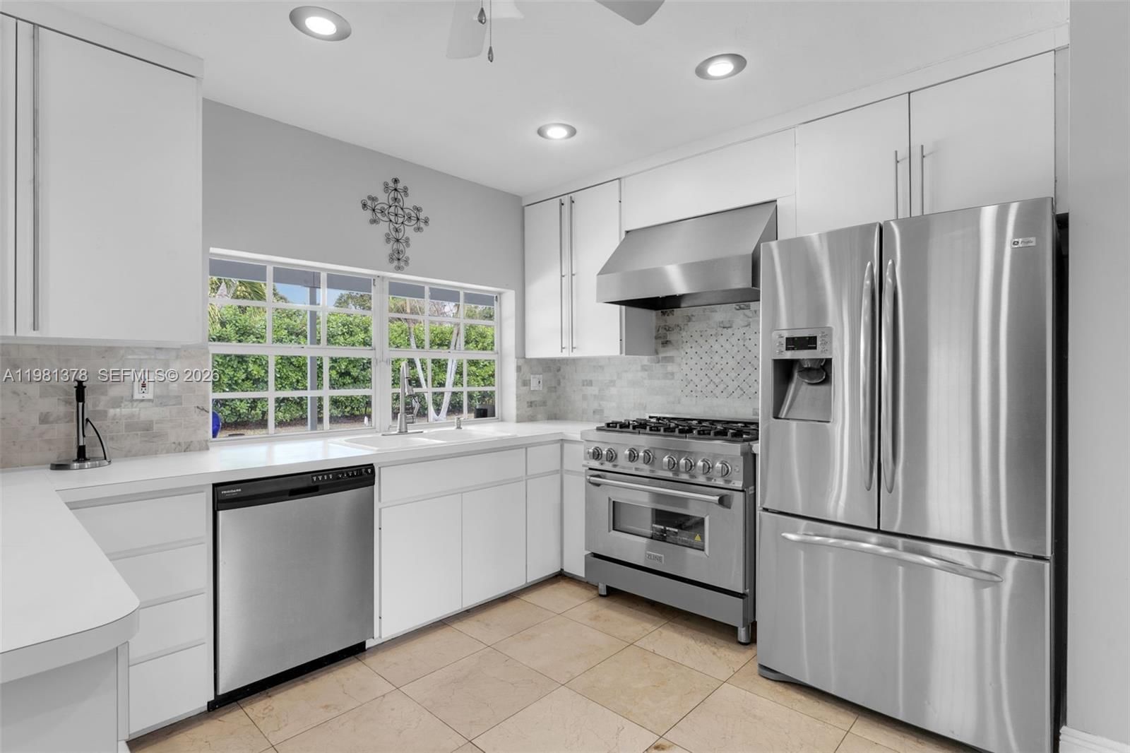 Real estate property located at 10721 124th St, Miami-dade, Pine Shore Sec 1, Miami, FL