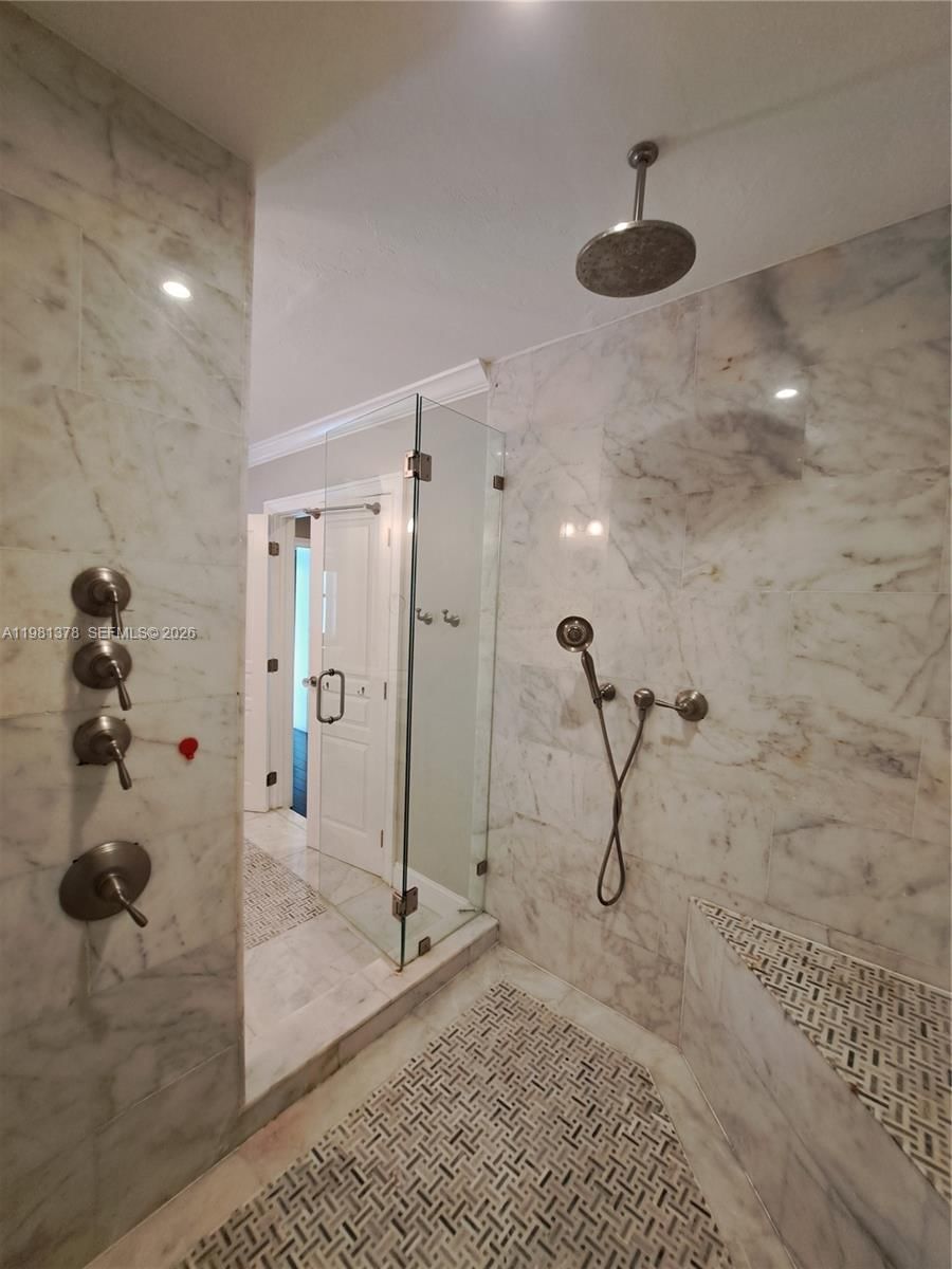 Real estate property located at 10721 124th St, Miami-dade, Pine Shore Sec 1, Miami, FL