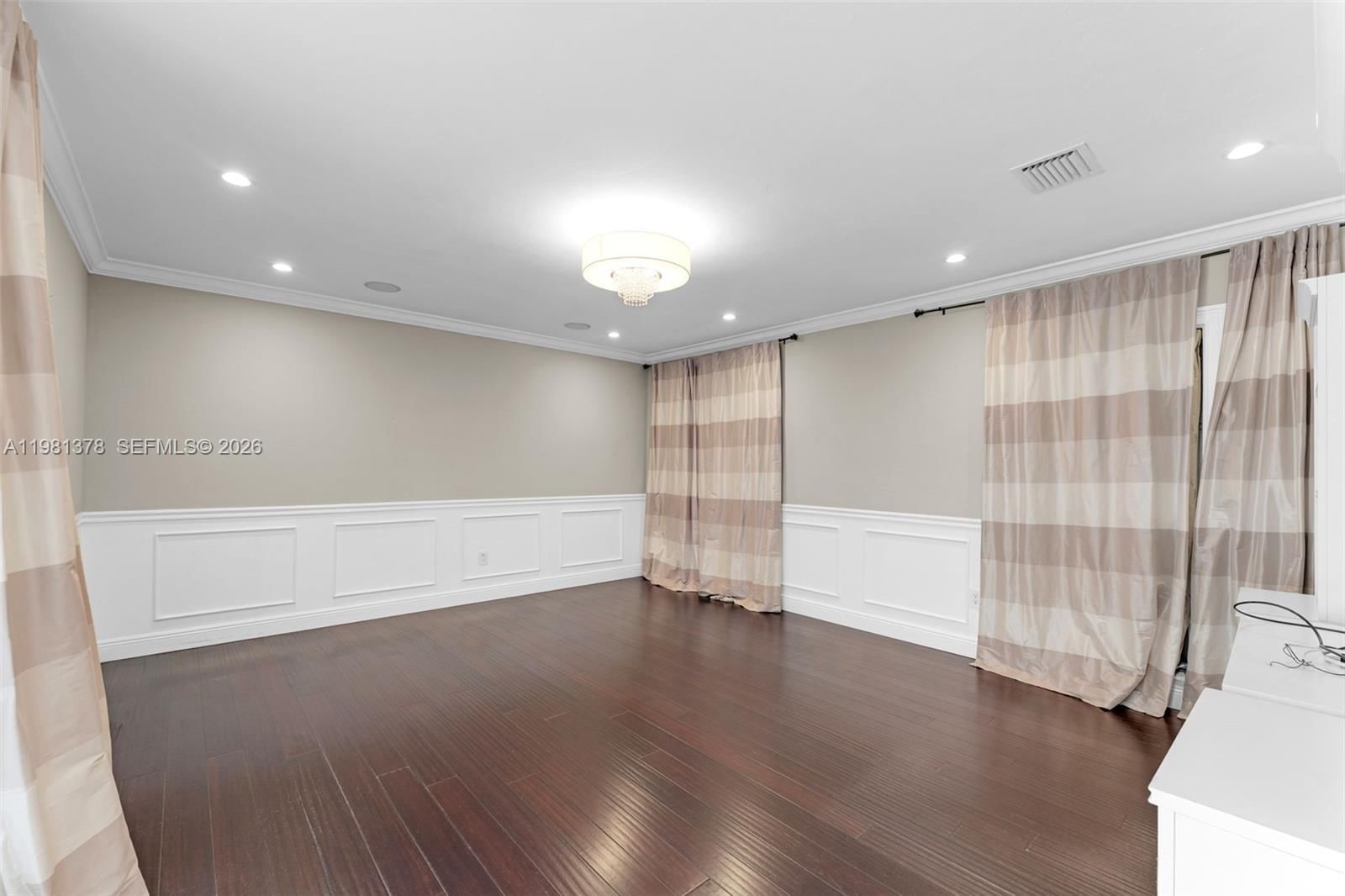 Real estate property located at 10721 124th St, Miami-dade, Pine Shore Sec 1, Miami, FL