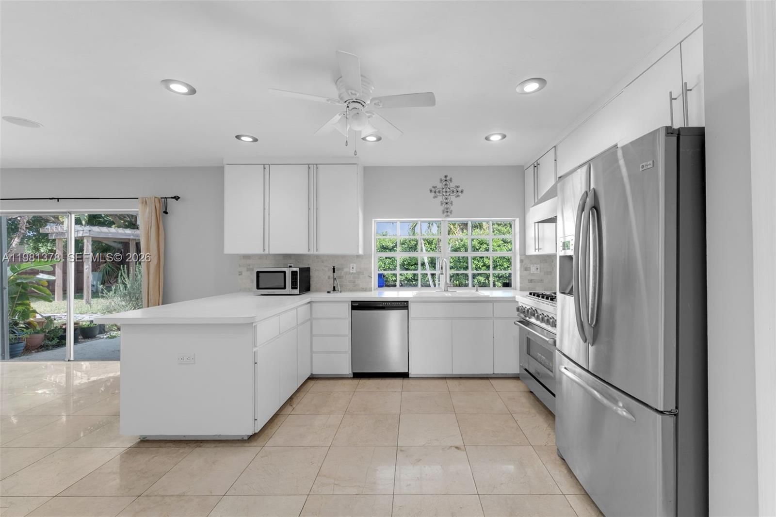 Real estate property located at 10721 124th St, Miami-dade, Pine Shore Sec 1, Miami, FL