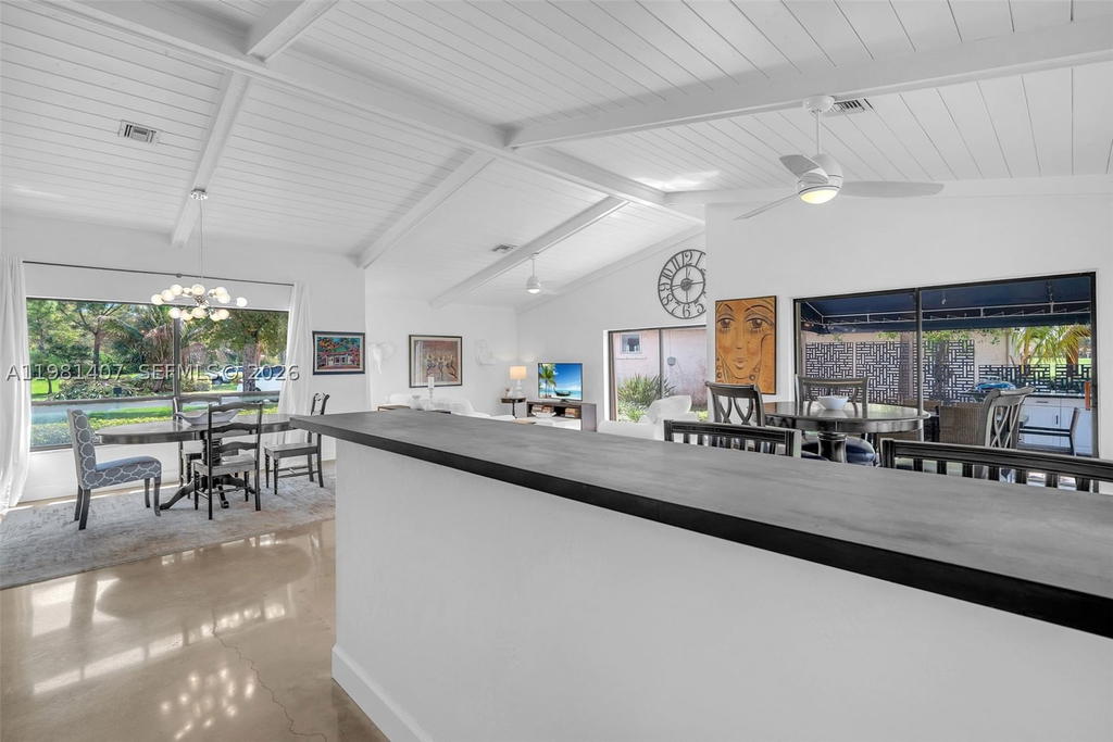 Real estate property located at 211 87th Ter, Broward, Jacaranda Area 4, Plantation, FL