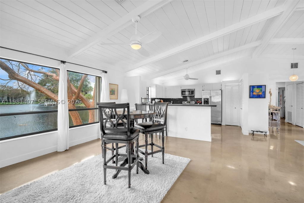 Real estate property located at 211 87th Ter, Broward, Jacaranda Area 4, Plantation, FL