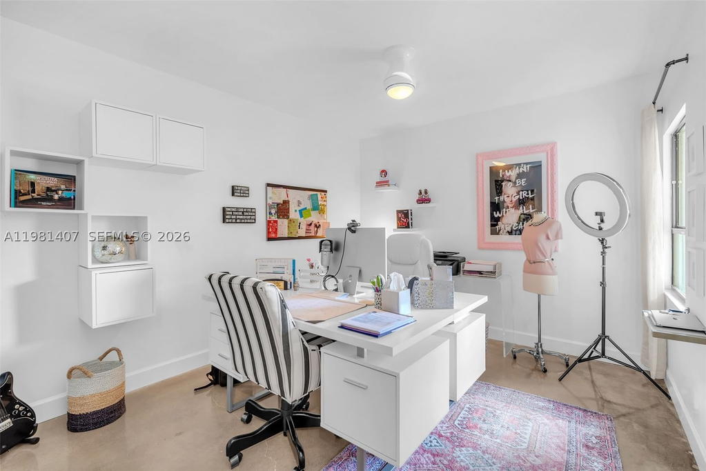 Real estate property located at 211 87th Ter, Broward, Jacaranda Area 4, Plantation, FL