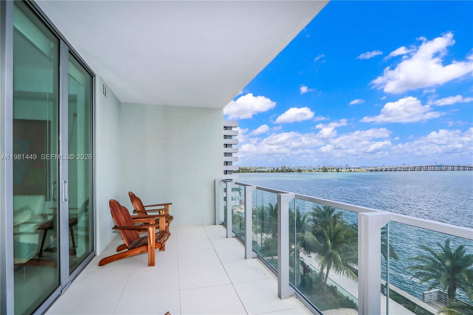 Real estate property located at 2900 7th Ave #404, Miami-dade, Biscayne Beach Condo, Miami, FL