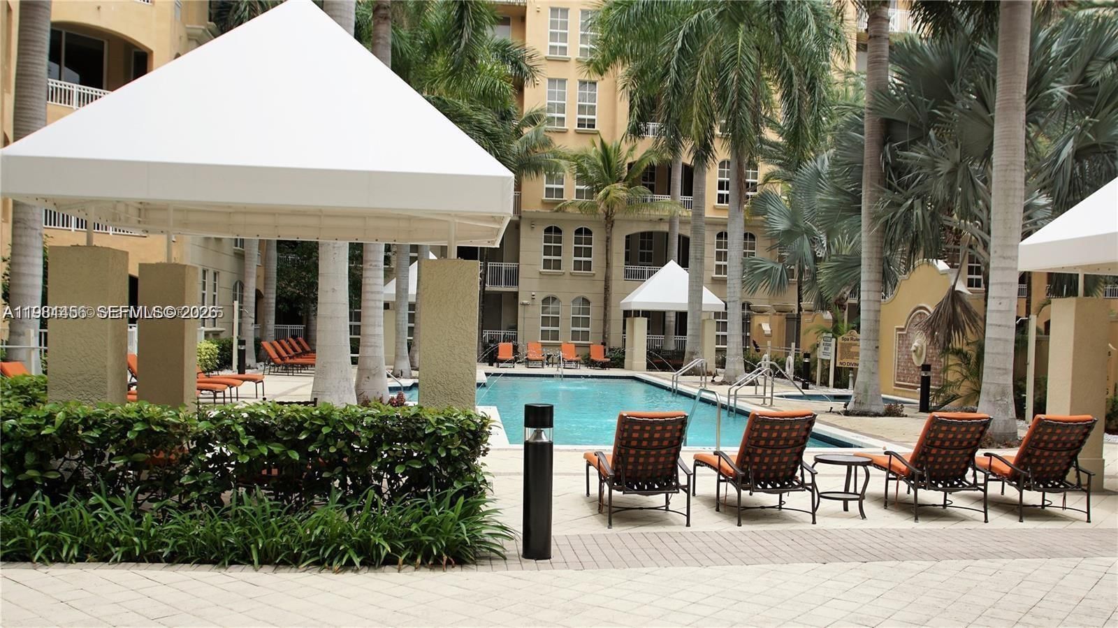 Real estate property located at 3001 185th St #222, Miami-dade, Alaqua Condo, Aventura, FL