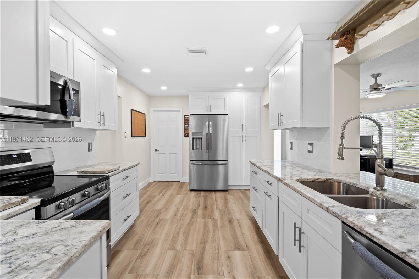 Real estate property located at 6945 17th St, Broward, Paradise Gardens Sec 3, Margate, FL