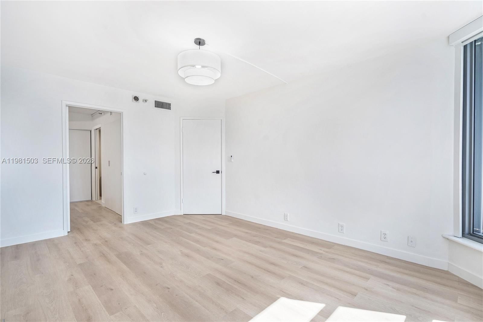 Real estate property located at 19101 36th Ct #2604, Miami-dade, Mystic Pointe Condo No Th, Aventura, FL