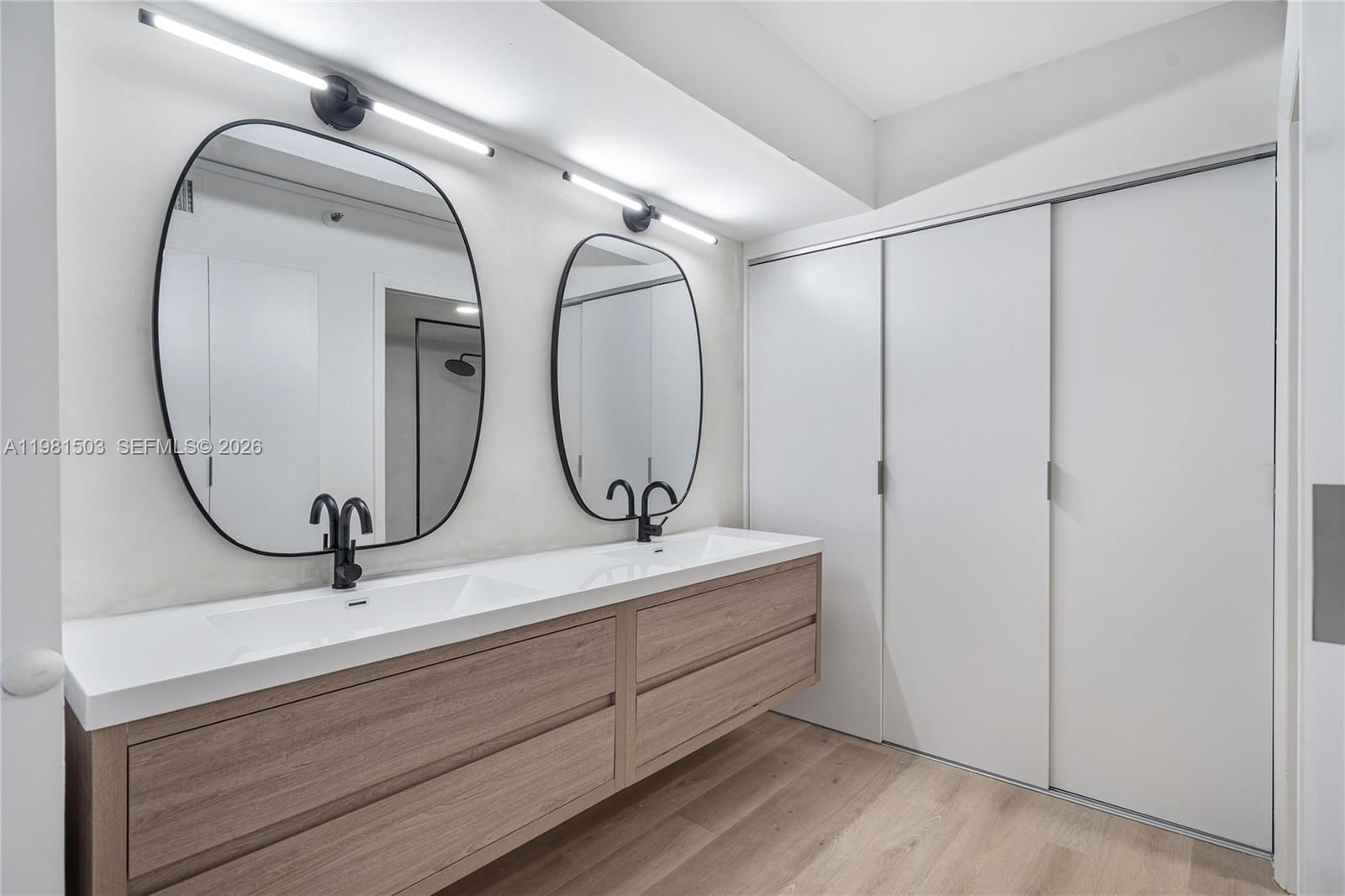 Real estate property located at 19101 36th Ct #2604, Miami-dade, Mystic Pointe Condo No Th, Aventura, FL