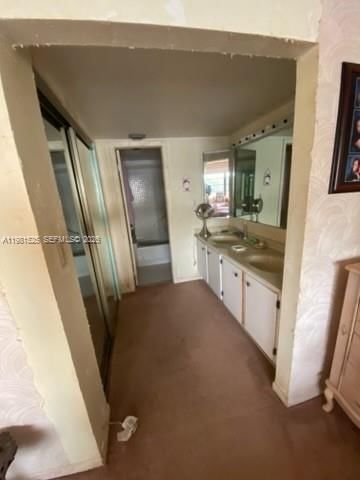 Real estate property located at 1100 Colony Point Cir #201, Broward, Colony Point 3 Condo, Pembroke Pines, FL