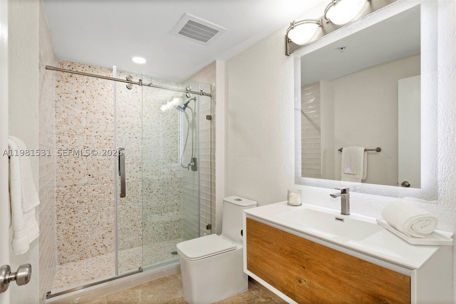 Real estate property located at 3232 22nd Ter PH 2002, Miami-dade, Gables Marquis Condo, Miami, FL