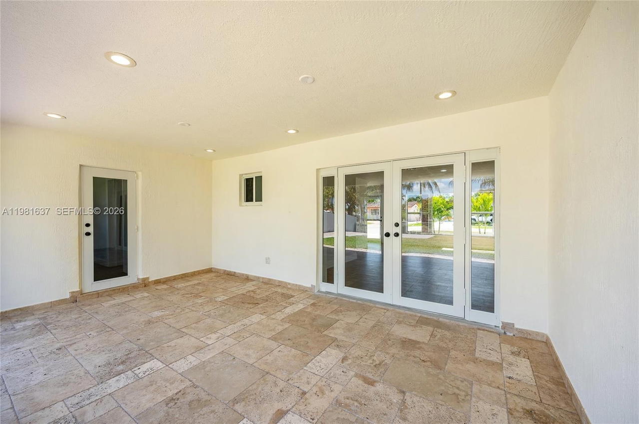 Real estate property located at 9361 16th St, Miami-dade, Coral Park Estates Sec 4, Miami, FL