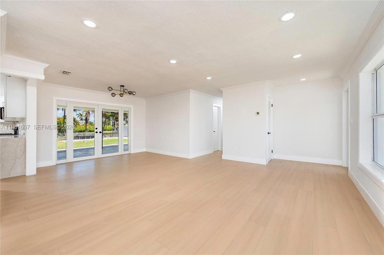 Real estate property located at 9361 16th St, Miami-dade, Coral Park Estates Sec 4, Miami, FL