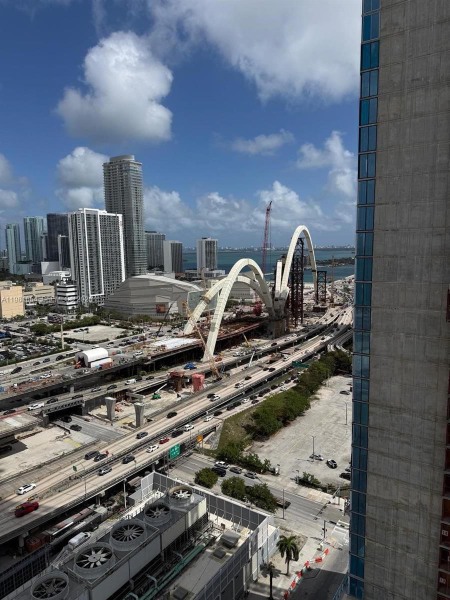 Real estate property located at 20 11th St #2606B, Miami-dade, Eleven Hotel And Residence, Miami, FL
