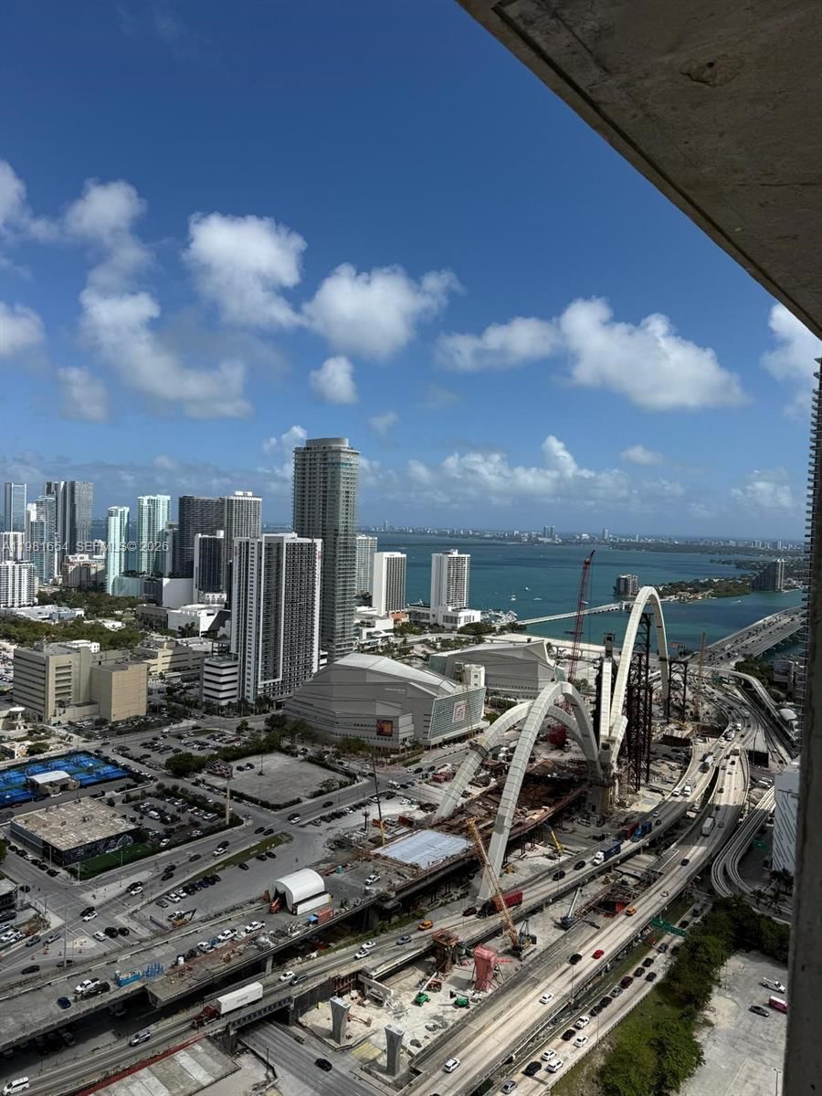 Real estate property located at 20 11th St #2606B, Miami-dade, Eleven Hotel And Residence, Miami, FL