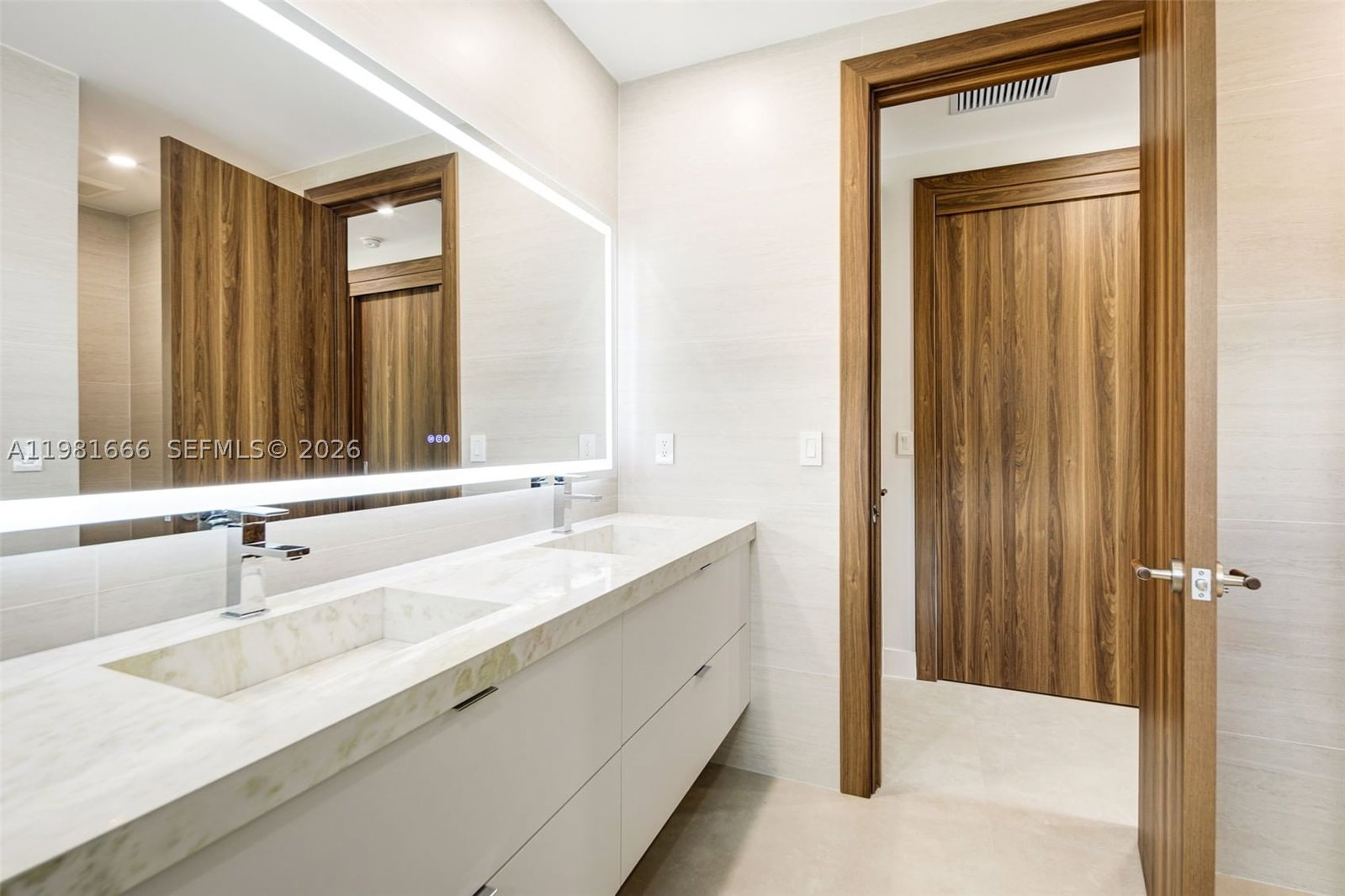 Real estate property located at 569 44th St, Miami-dade, Bay Vista Park Amd Pl, Miami, FL